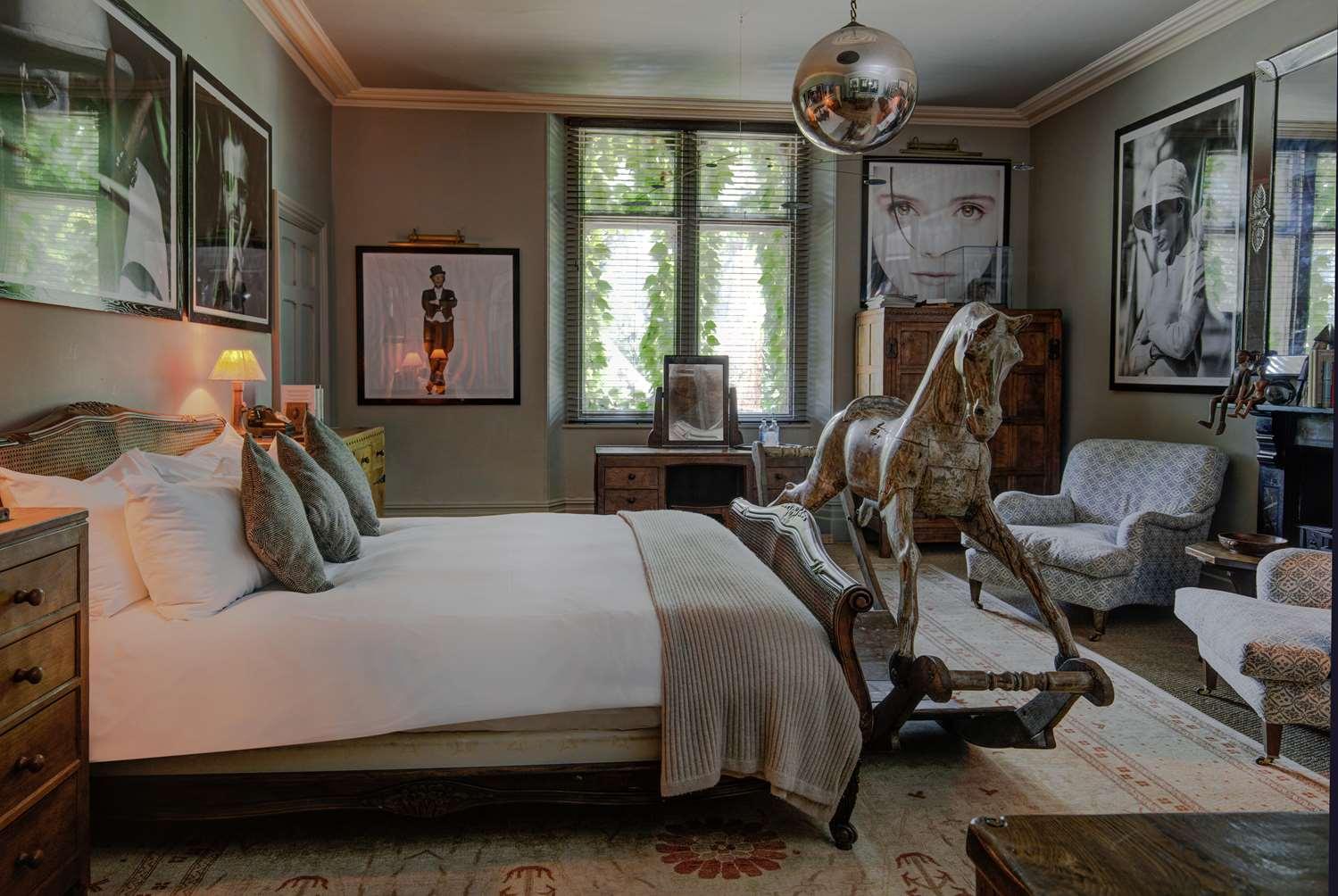 ホテル The Rudloe Near Bath - Marco Pierre White コーシャム エクステリア 写真