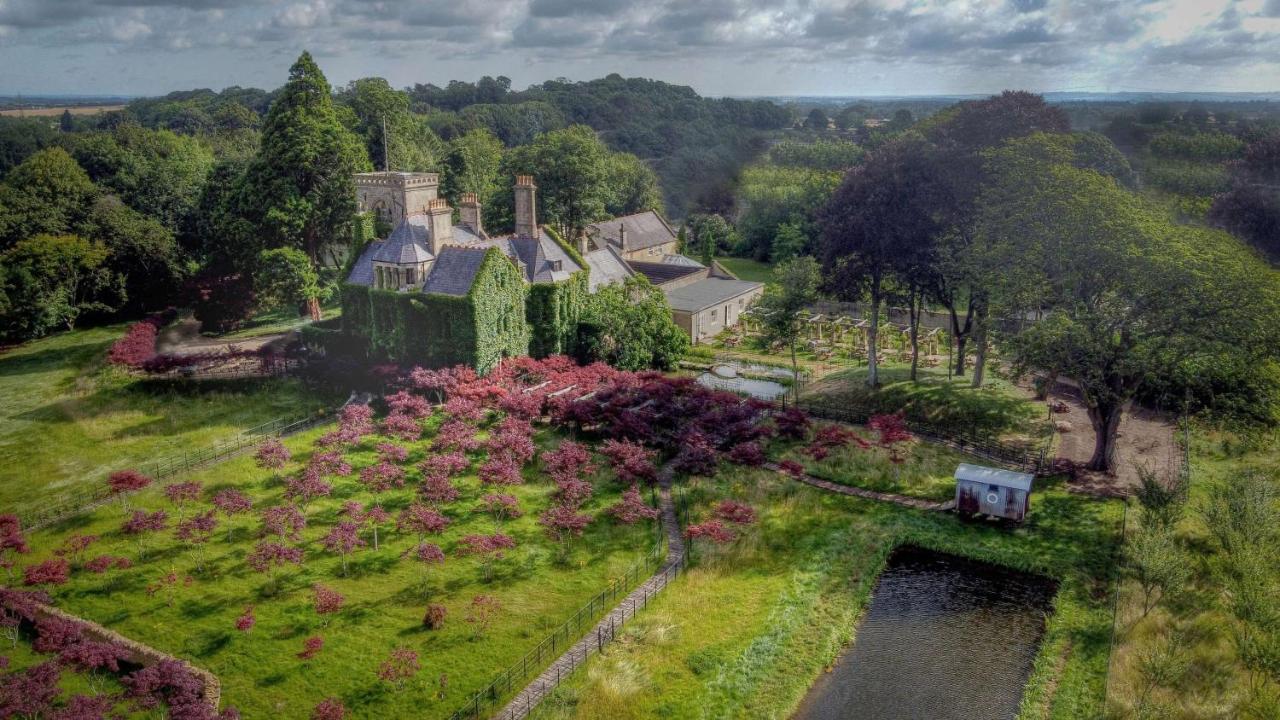 ホテル The Rudloe Near Bath - Marco Pierre White コーシャム エクステリア 写真