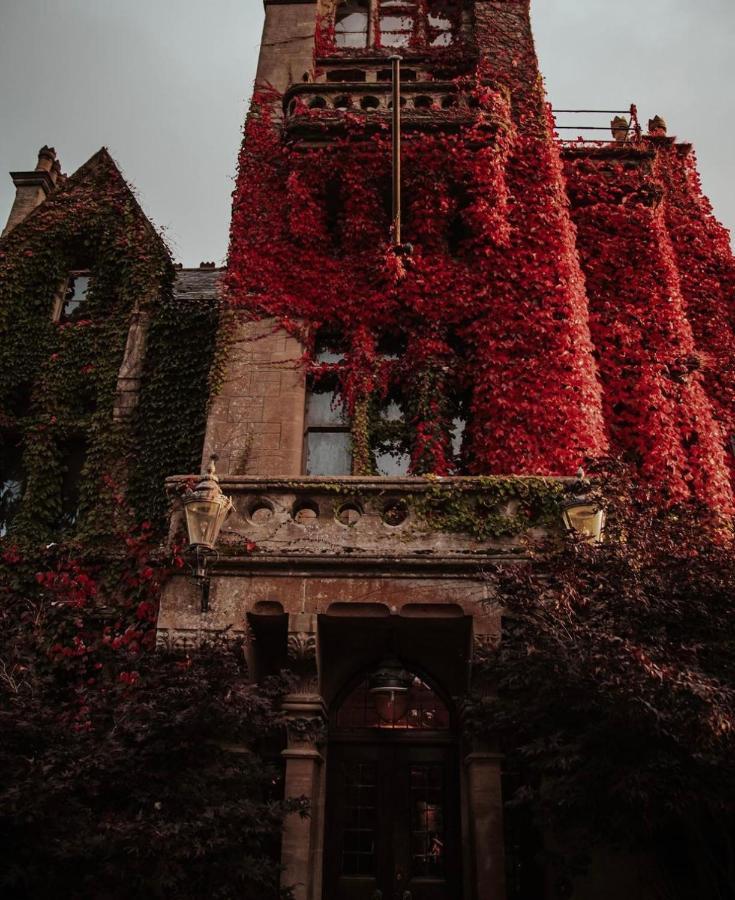 ホテル The Rudloe Near Bath - Marco Pierre White コーシャム エクステリア 写真