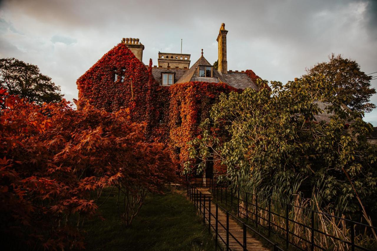 ホテル The Rudloe Near Bath - Marco Pierre White コーシャム エクステリア 写真