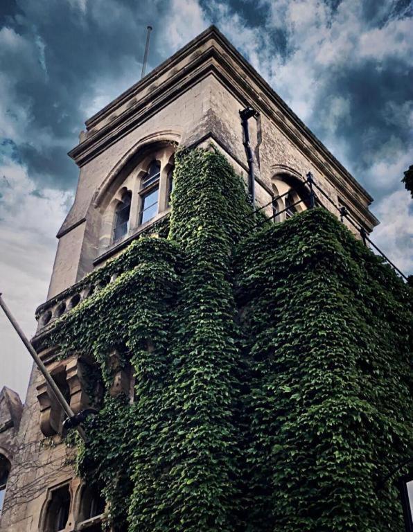 ホテル The Rudloe Near Bath - Marco Pierre White コーシャム エクステリア 写真