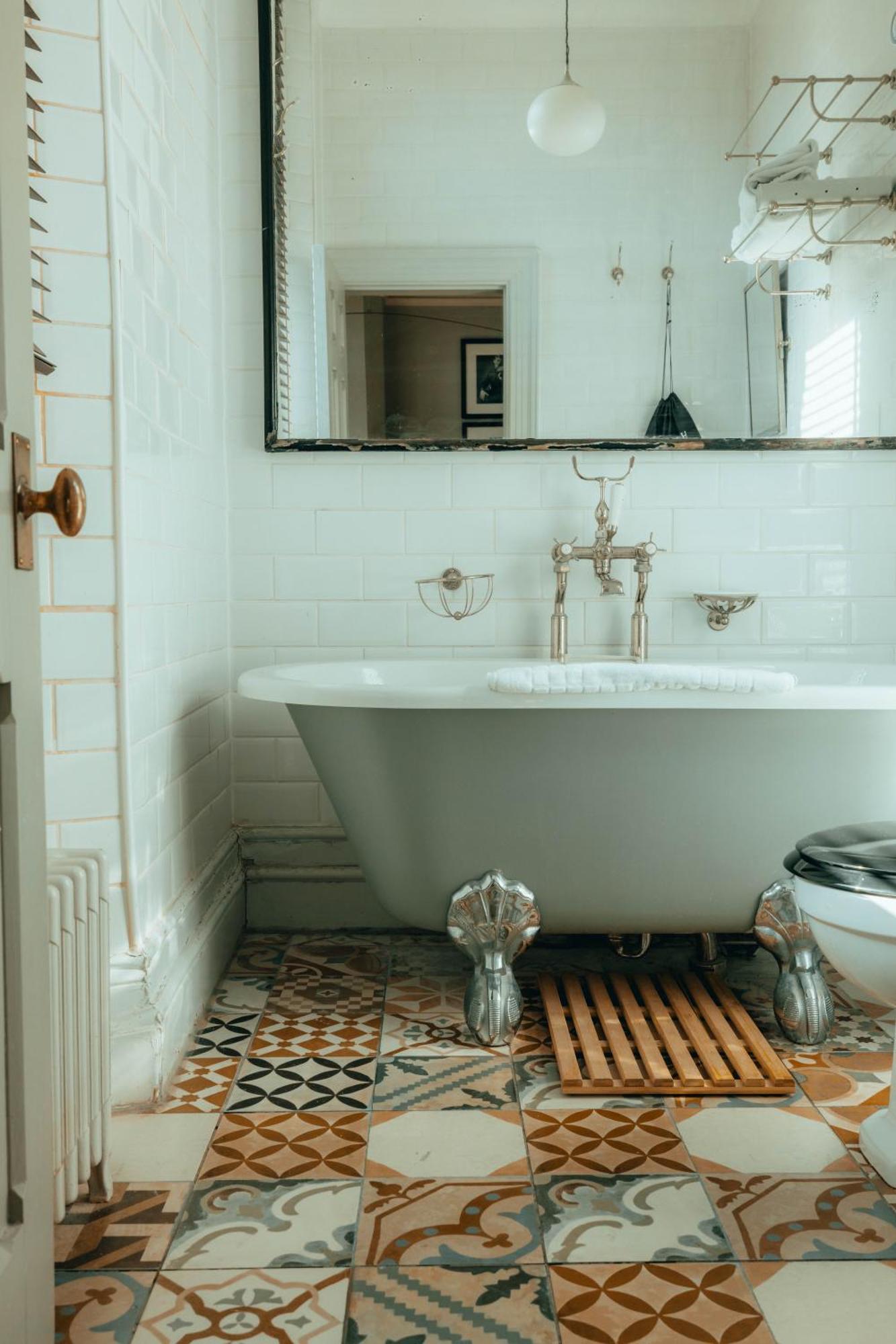 ホテル The Rudloe Near Bath - Marco Pierre White コーシャム エクステリア 写真